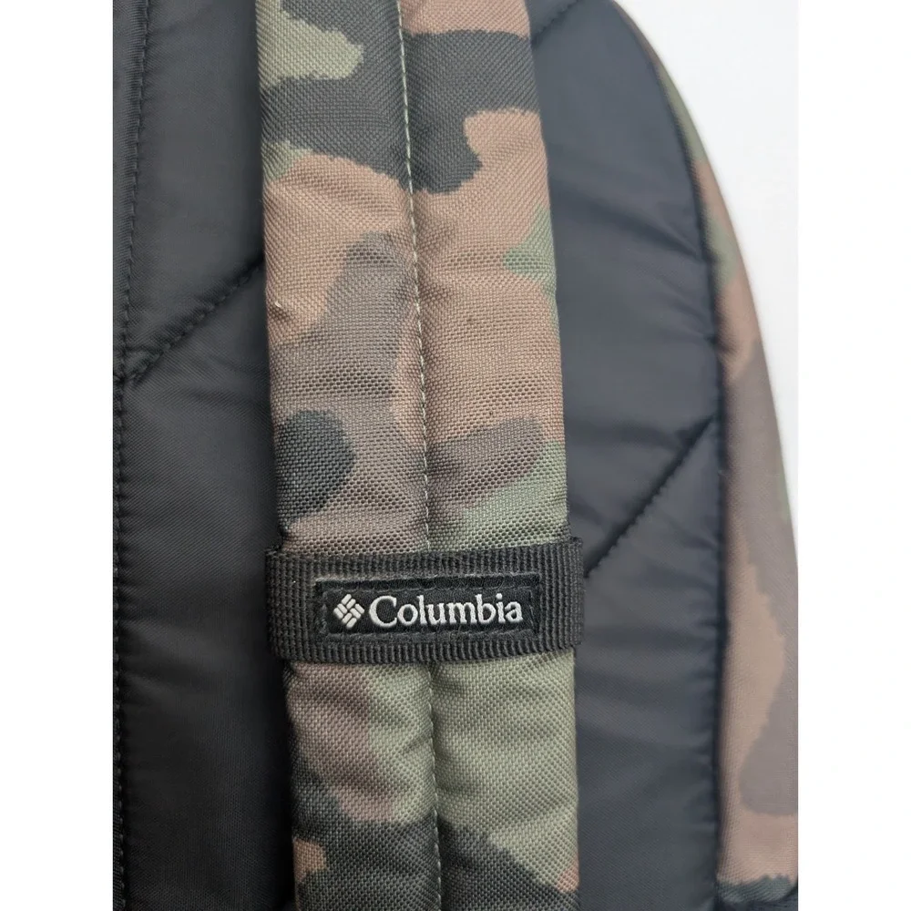 Columbia Unisex Zigzag 30L Backpack Cypress Camouflage Green School Hiking
